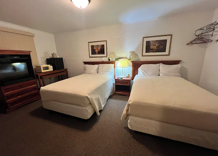 Prairie Winds Hotel 2*